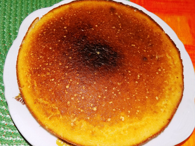Horký mléčný koláč