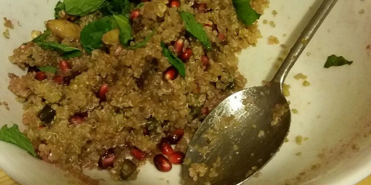 Salát s quinoou
