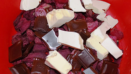 Brownies z červené řepy