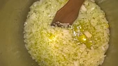 Chilli omáčka (cvrndová chilli omáčka)