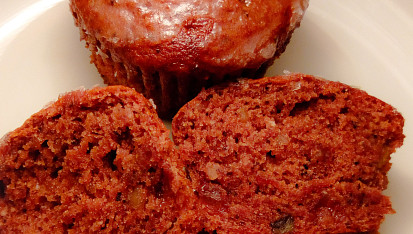 Perníkové muffiny s kandovaným ovocem a citronovou polevou