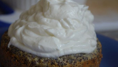 XXL makové cupcakes