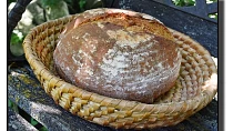 Grilovací pšenično-žitný chléb s otrubami