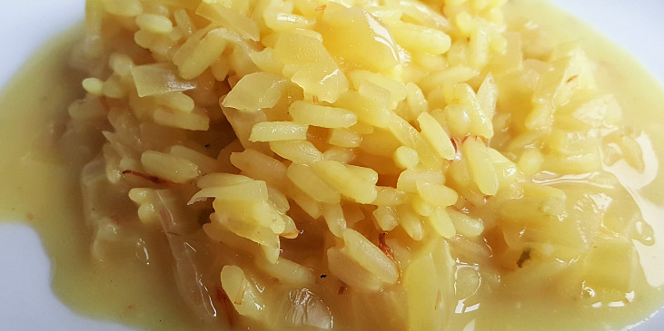 Krémové šafránové rizoto se sýrem  (bez tuku) (Šafránové rizoto)