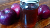 Sirup z jablečného moštu