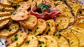 Bramborová "květina" se slaninovým středem
