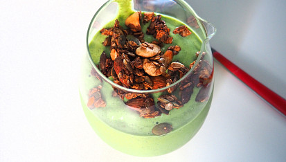Mangovo-špenátové smoothie