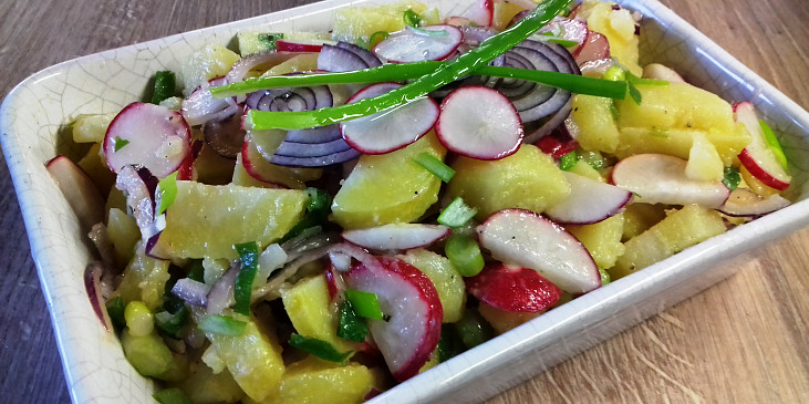 Předjarní bramborový salát