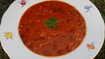 Rajská polévka s fazolemi