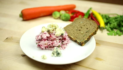 Ředkvičková pomazánka s mandlemi