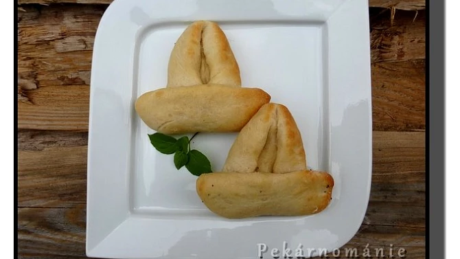 Lodičky (z kynutého těsta)