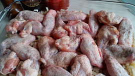 Pivní chilli kuře v cibulovém sosu