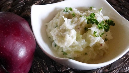 Kejajog (kedlubna, jablko, jogurt)