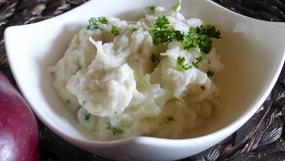 Kejajog (kedlubna, jablko, jogurt)