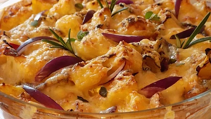 Květák a brambory zapečené s hermelínem
