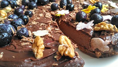 Nepečený čokoládovo-karamelový cheesecake