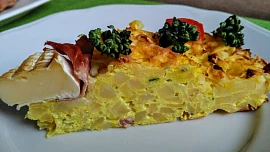 Bramborový nákyp se schwarzwaldskou šunkou se sýrovým středem