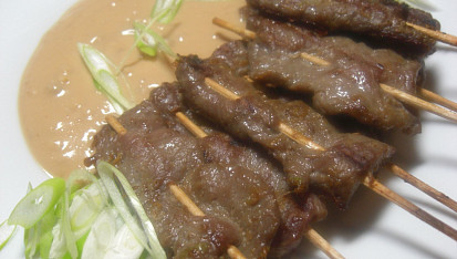 Hovězí saté (satay)