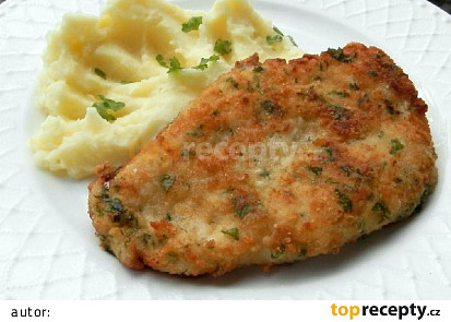 Kuřecí řízek v parmazánové strouhance