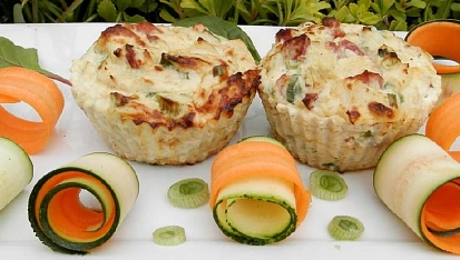 Květákové muffiny s uzeným masem a sýrem, Květákové muffiny s uzeným masem a sýrem