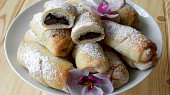 Mini rohlíčky s čokoládou (Mini rohlíčky s čokoládou)