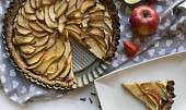 Pohankový koláč s hruškami a jablky