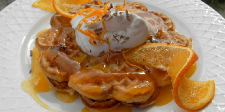 Pomerančové vafle s pomerančovou omáčkou (Pomerančové vafle)