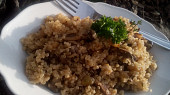 Quinoa s houbami à la houbový kuba