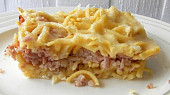 Špecle zapečené se šunkou a sýrem (Špecle zapečené se šunkou a sýrem)