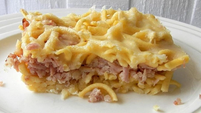 Špecle zapečené se šunkou a sýrem, Špecle zapečené se šunkou a sýrem