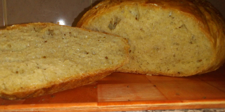 Chléb ze sypkého seitanu
