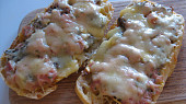 Ciabatta zapečená se žampiony a vaječnou směsí