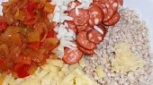 "Krupník"- zapečené kroupy nejen s klobásou