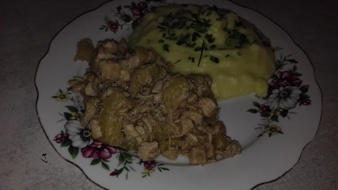 Medové kuřecí s ananasem