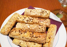 Tyčky sýrové (výborné)