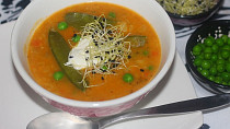 Zeleninová kari polévka