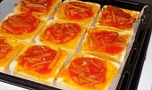 Fofr pizza z toustového chleba, přidáme lečo