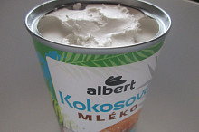 Vevnitř je krém z kokosového mléka