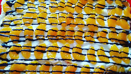 Mandarinkový řez s třepacím krémem