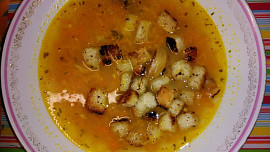 Mrkvovo-česneková polévka