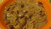 Špagety s kari žampiony