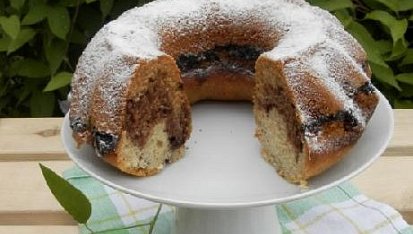 Bábovka s kakaem a mandlemi, Bábovka s kakaem a mandlemi