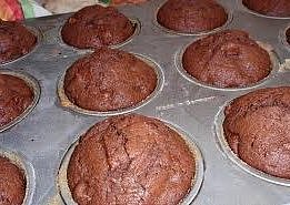 Hruškové muffiny s kakaem