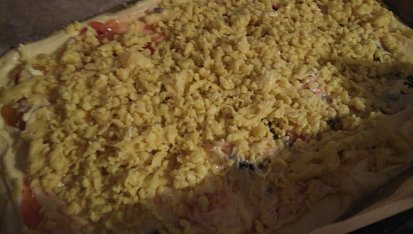 Moučník z džusu s dvěma druhy marmelády