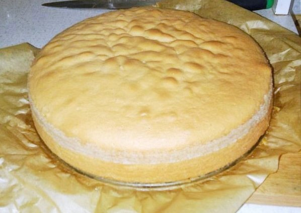 Piškotový dortový korpus, Vyzkoušeno dle uvedeného receptu a mohu jen doporučit. Jiný již dělat nebudu, je to skvělý recept. Díky :-)
