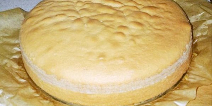 Piškotový dortový korpus (Vyzkoušeno dle uvedeného receptu a mohu jen…)