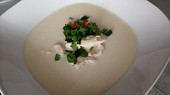 Thajská kuřecí polévka Tom Kha