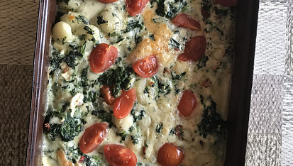 Zapečené gnocchi se sýrem a špenátem