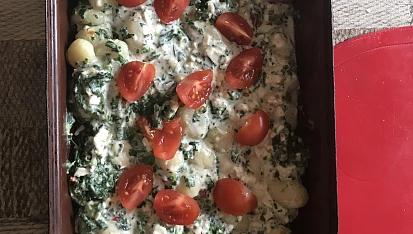 Zapečené gnocchi se sýrem a špenátem, po zapečení