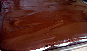 Čokoládové řezy ze zakysané smetany